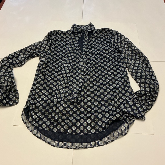 Lauren Ralph Lauren Navy and Teal Patterned Blouse Size Medium - Picture 2 of 6